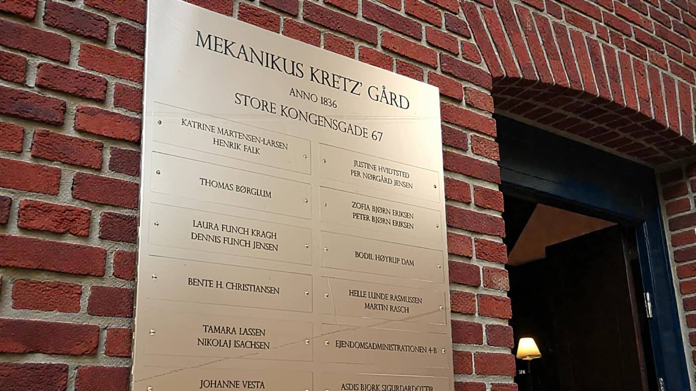 Specialgravering til boligselskaber